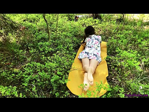 ❤️ Mgeni kwenye Tinder Anajichua Pussy Yangu na Kutombana kwa shauku msituni Ponografia tu ❌❤
