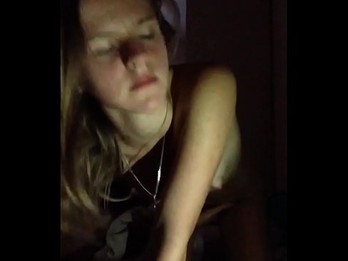 ❤️ msichana punyeto na cums Ponografia tu ❌❤